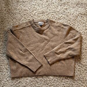 Universal Thread Women's Tan Crewneck Cropped Sweater